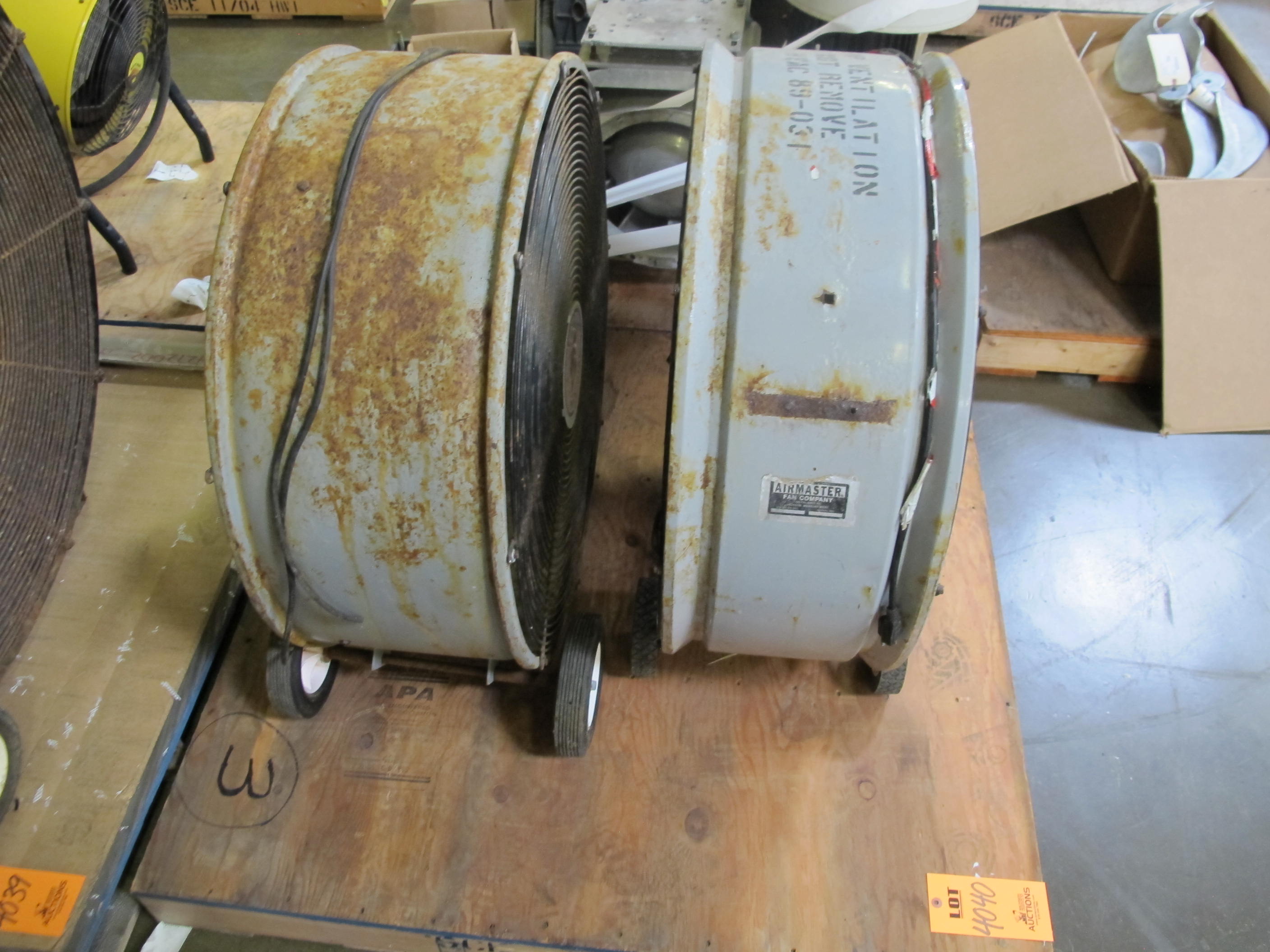 LOT TO INCLUDE: AIRMASTER 30" INDUSTRIAL FAN, (1) TPI INDUSTRIAL 30" FAN. LOADING & HANDLING FEE $15-4040